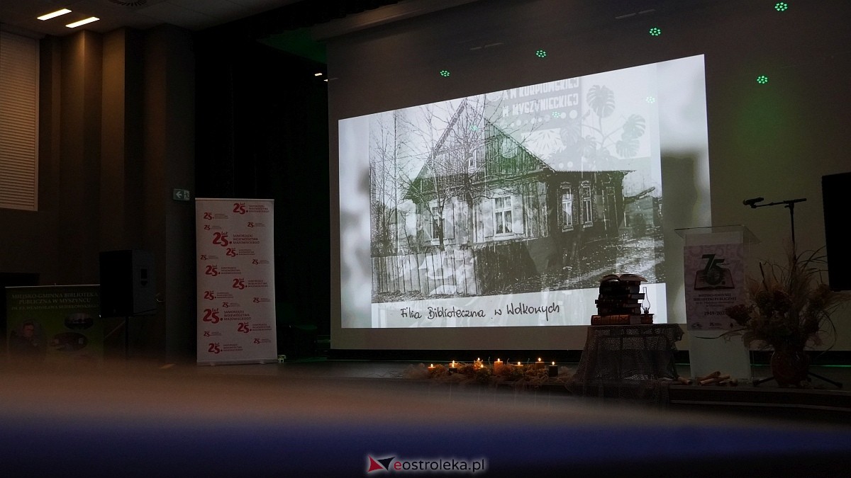 Jubileusz 75-lecia Biblioteki w Myszyńcu [23.11.2024] - zdjęcie #47 - eOstroleka.pl
