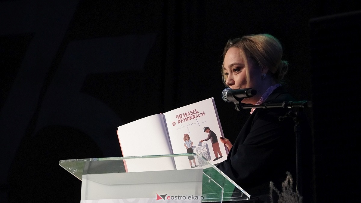 Jubileusz 75-lecia Biblioteki w Myszyńcu [23.11.2024] - zdjęcie #6 - eOstroleka.pl