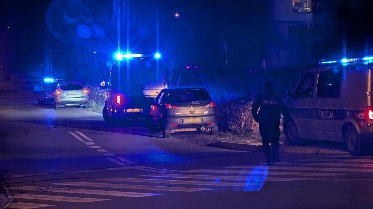 Potrącenie pieszego na ulicy Słowackiego w Ostrołęce [23.11.2024] - zdjęcie #4 - eOstroleka.pl