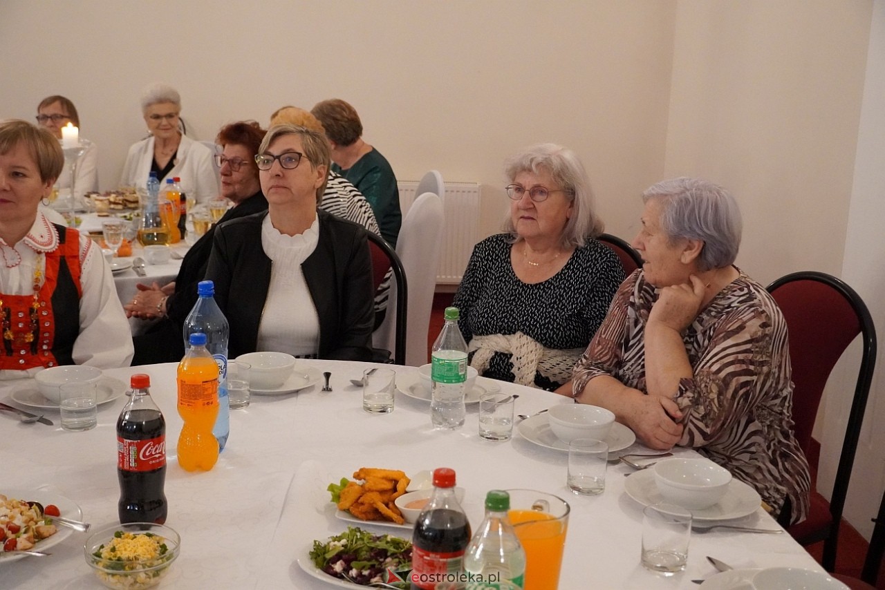 Przegląd Kół Gospodyń Wiejskich w Kadzidle [24.11.2024] - zdjęcie #168 - eOstroleka.pl
