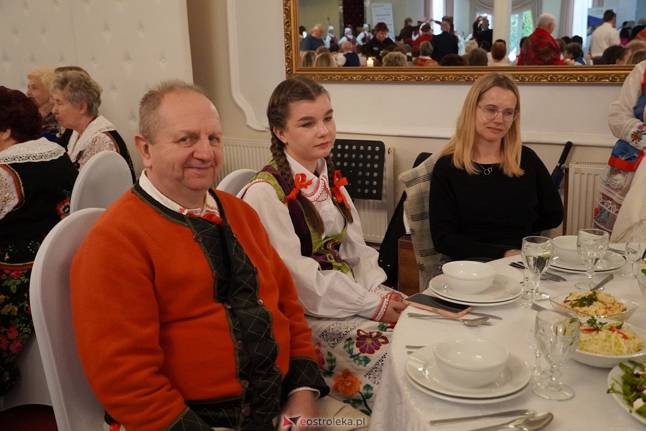 Przegląd Kół Gospodyń Wiejskich w Kadzidle [24.11.2024] - zdjęcie #154 - eOstroleka.pl