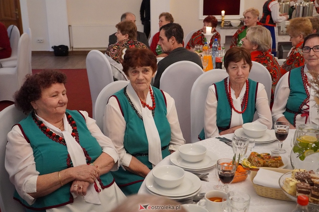 Przegląd Kół Gospodyń Wiejskich w Kadzidle [24.11.2024] - zdjęcie #136 - eOstroleka.pl