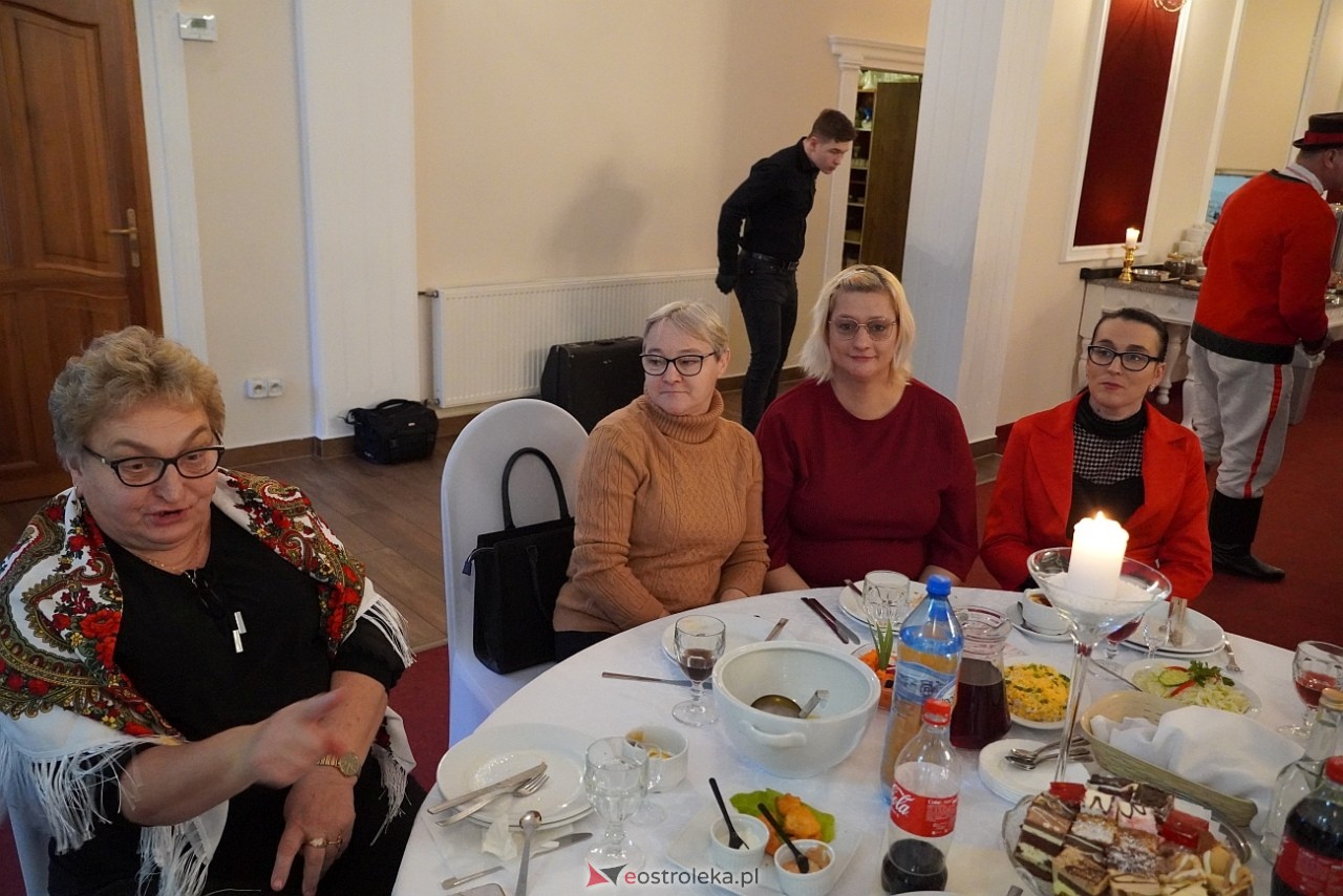 Przegląd Kół Gospodyń Wiejskich w Kadzidle [24.11.2024] - zdjęcie #72 - eOstroleka.pl