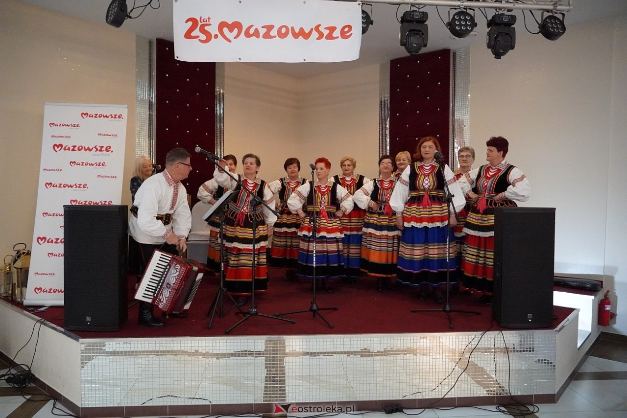 Przegląd Kół Gospodyń Wiejskich w Kadzidle [24.11.2024] - zdjęcie #61 - eOstroleka.pl