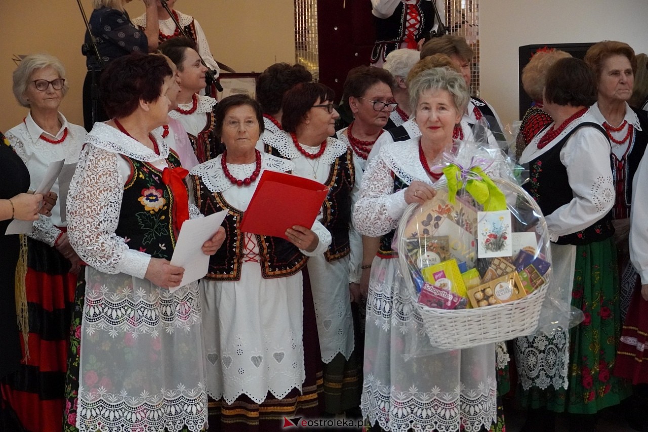 Przegląd Kół Gospodyń Wiejskich w Kadzidle [24.11.2024] - zdjęcie #50 - eOstroleka.pl