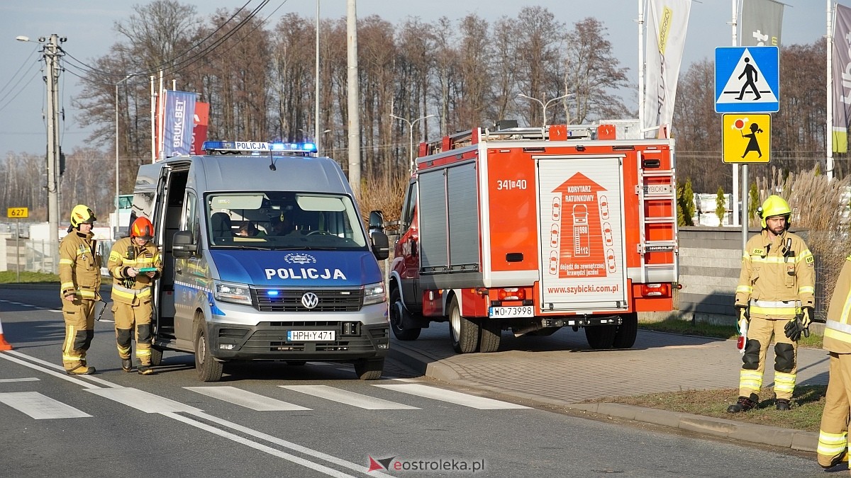 Wypadek w Zamościu [26.11.2024] - zdjęcie #19 - eOstroleka.pl