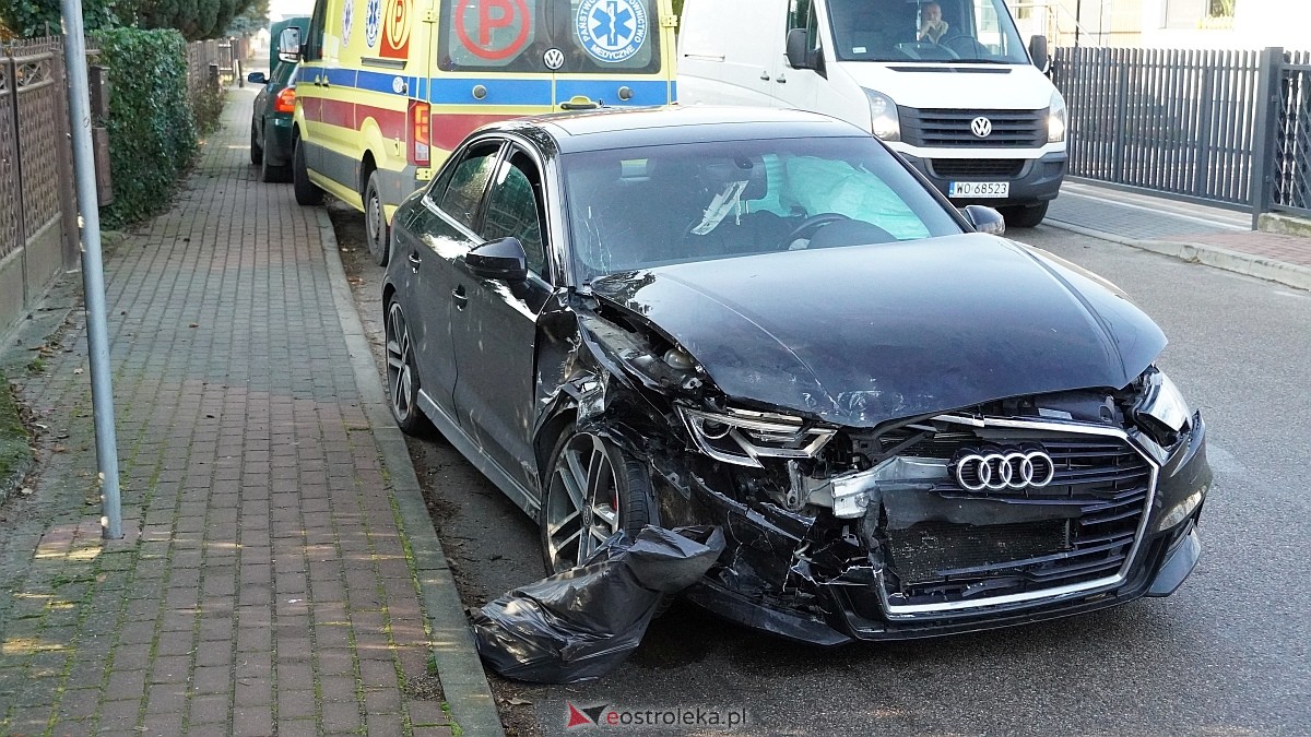 Wypadek w Zamościu [26.11.2024] - zdjęcie #15 - eOstroleka.pl