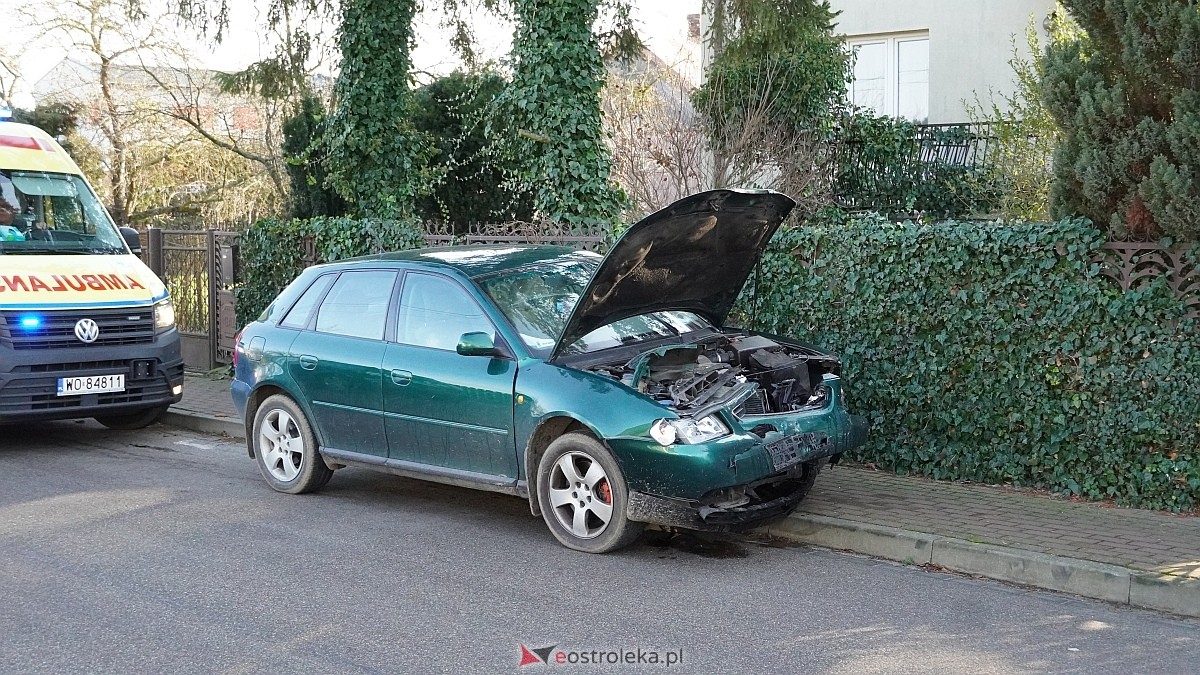 Wypadek w Zamościu [26.11.2024] - zdjęcie #11 - eOstroleka.pl