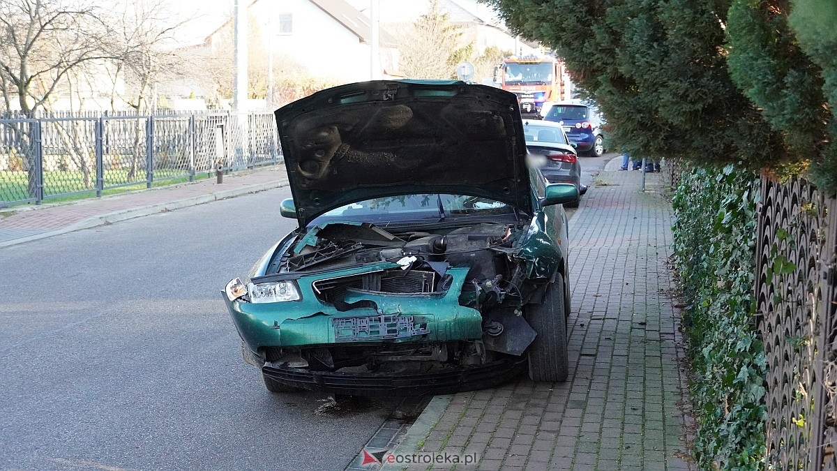 Wypadek w Zamościu [26.11.2024] - zdjęcie #9 - eOstroleka.pl