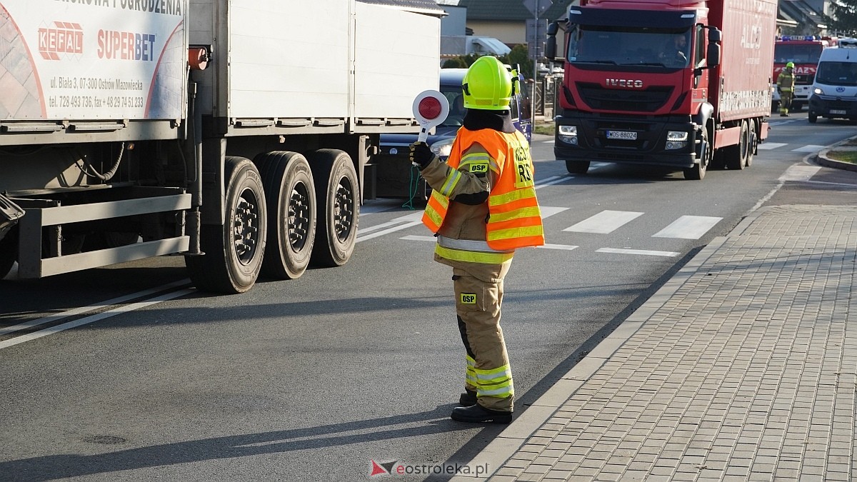 Wypadek w Zamościu [26.11.2024] - zdjęcie #3 - eOstroleka.pl