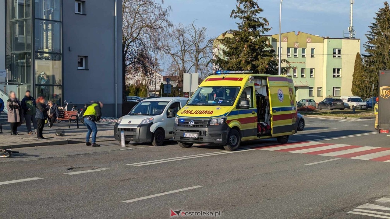 Wypadek na Bogusłąwskiego w Ostrołęce [26.11.2024] - zdjęcie #15 - eOstroleka.pl