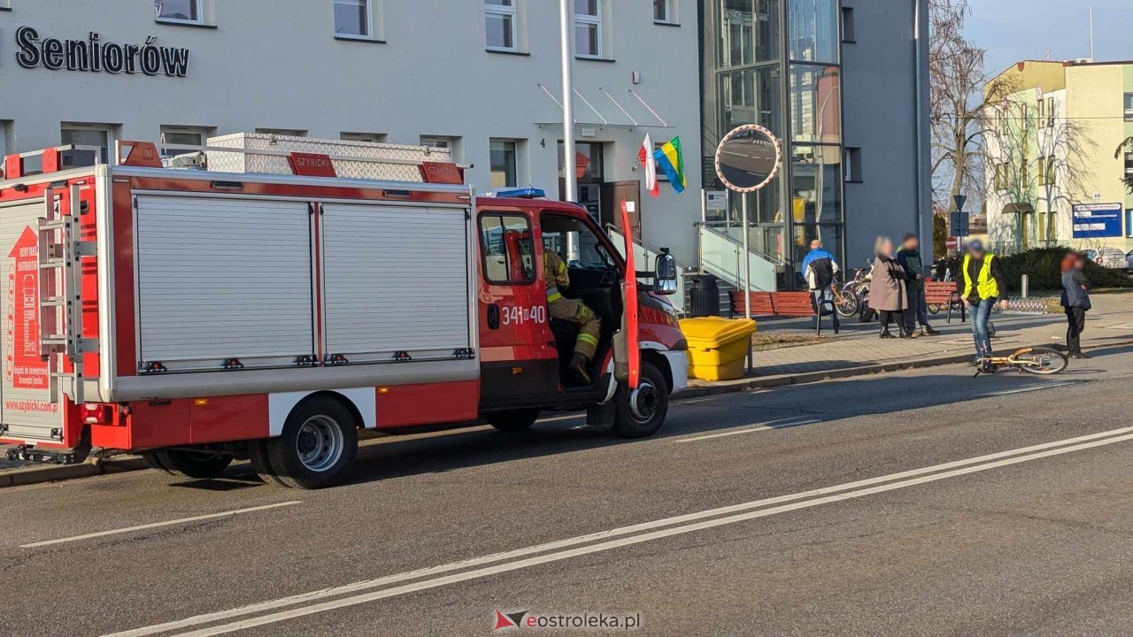 Wypadek na Bogusłąwskiego w Ostrołęce [26.11.2024] - zdjęcie #6 - eOstroleka.pl