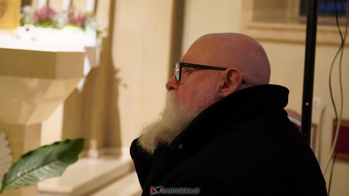 Gala wręczenia wyróżnienia Narodowi i Ojczyźnie z udziałem prof. Jerzego Bralczyka [26.11.2024] - zdjęcie #102 - eOstroleka.pl