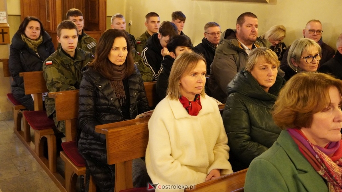 Gala wręczenia wyróżnienia Narodowi i Ojczyźnie z udziałem prof. Jerzego Bralczyka [26.11.2024] - zdjęcie #81 - eOstroleka.pl
