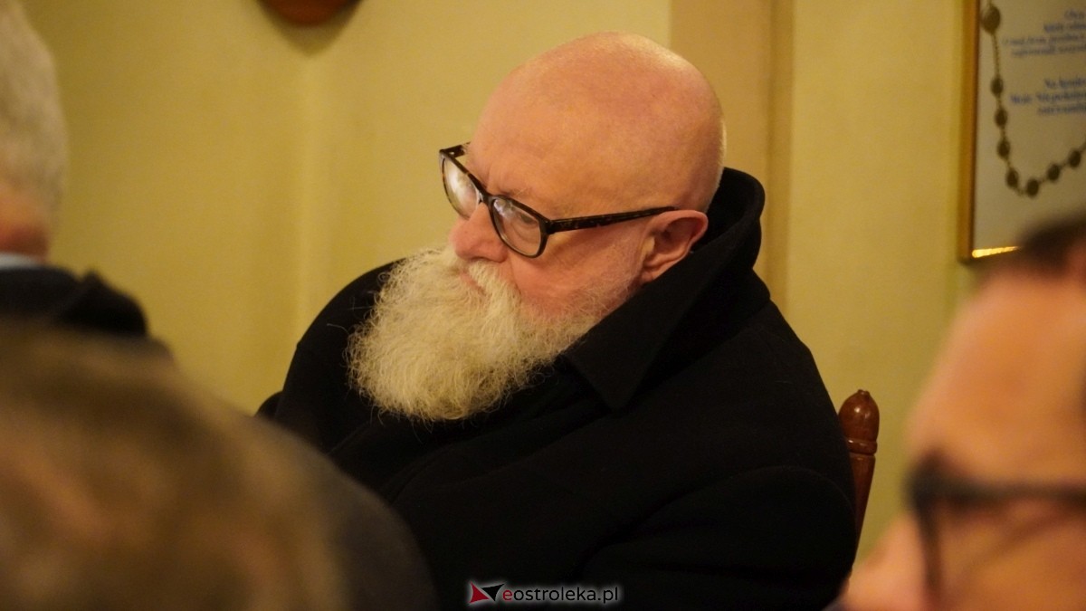 Gala wręczenia wyróżnienia Narodowi i Ojczyźnie z udziałem prof. Jerzego Bralczyka [26.11.2024] - zdjęcie #48 - eOstroleka.pl