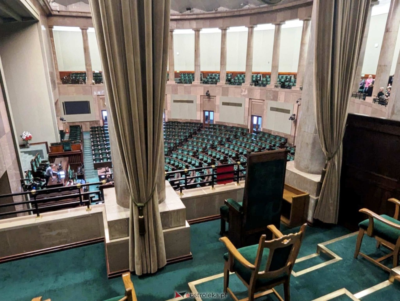 Z wizytą w Sejmie RP na zaproszenie posła Marcina Grabowskiego [26.11.2024] - zdjęcie #6 - eOstroleka.pl