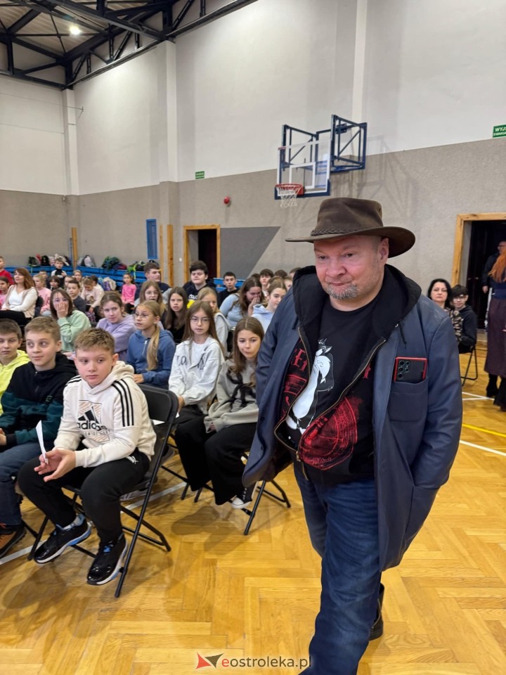 XX Dni Integracji w Szkole Podstawowej nr 10 w Ostrołęce - zdjęcie #31 - eOstroleka.pl
