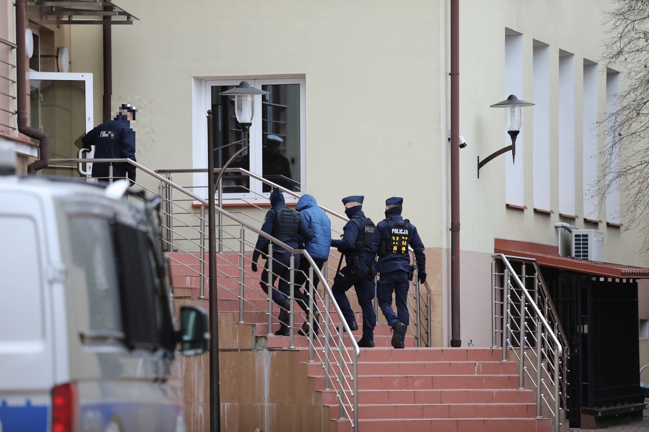 Posiedzenie aresztowe ws. odnalezionych zwłok w Myszyńcu [30.11.2024] - zdjęcie #10 - eOstroleka.pl