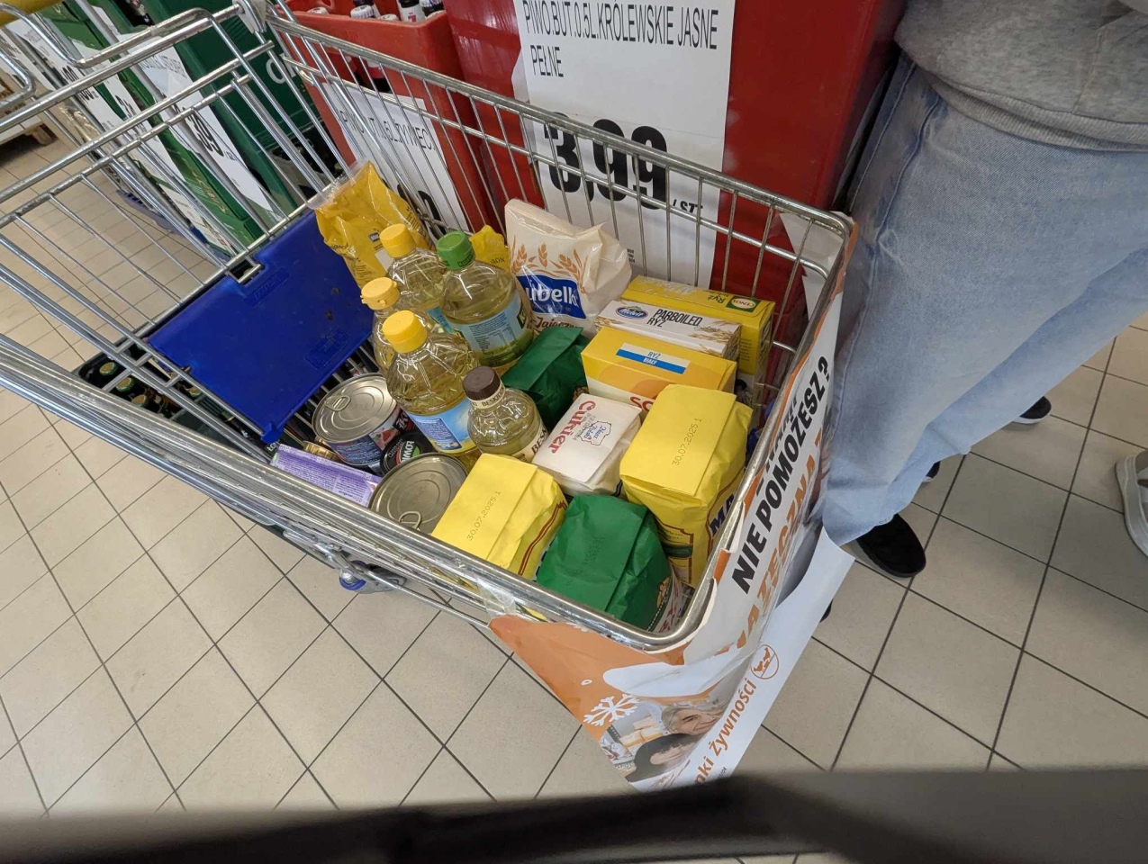 Świąteczna Zbiórka Żywności w Ostrołęce [30.11.2024] - zdjęcie #27 - eOstroleka.pl