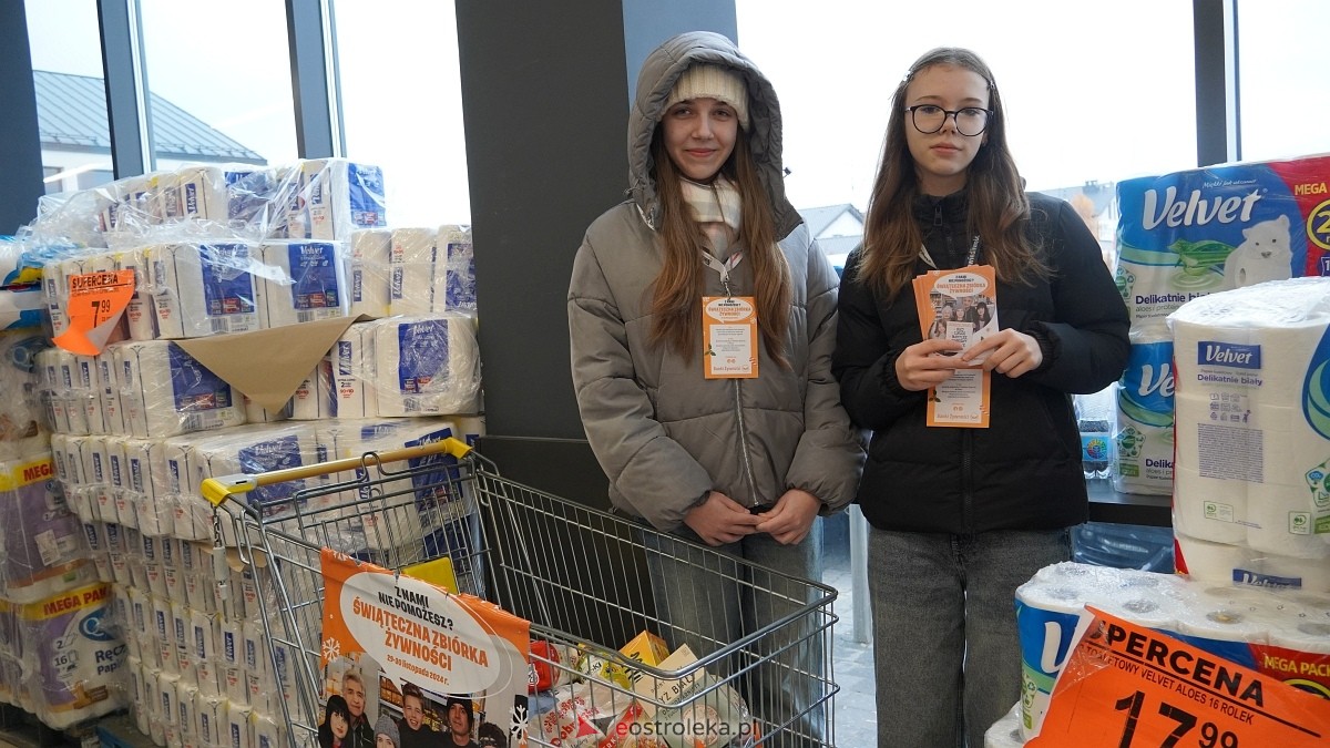Świąteczna Zbiórka Żywności w Ostrołęce [30.11.2024] - zdjęcie #59 - eOstroleka.pl