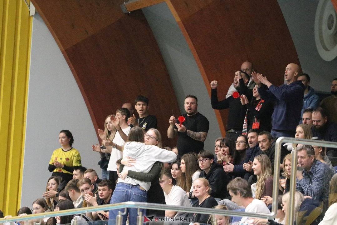 SPS Volley Ostrołęka - Olimpijczyk Mszczonów [30.11.2024] - zdjęcie #48 - eOstroleka.pl