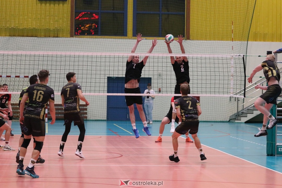 SPS Volley Ostrołęka - Olimpijczyk Mszczonów [30.11.2024] - zdjęcie #41 - eOstroleka.pl