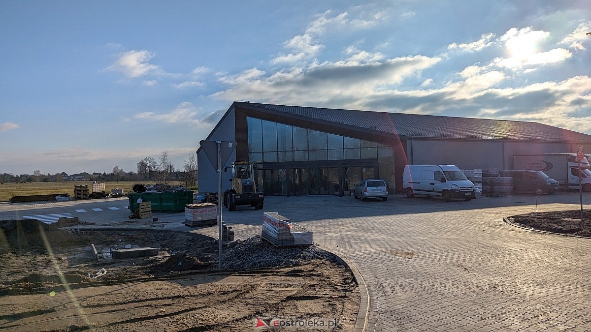 Budowa sklepu netto w Ostrołęce [1.12.2024] - zdjęcie #46 - eOstroleka.pl