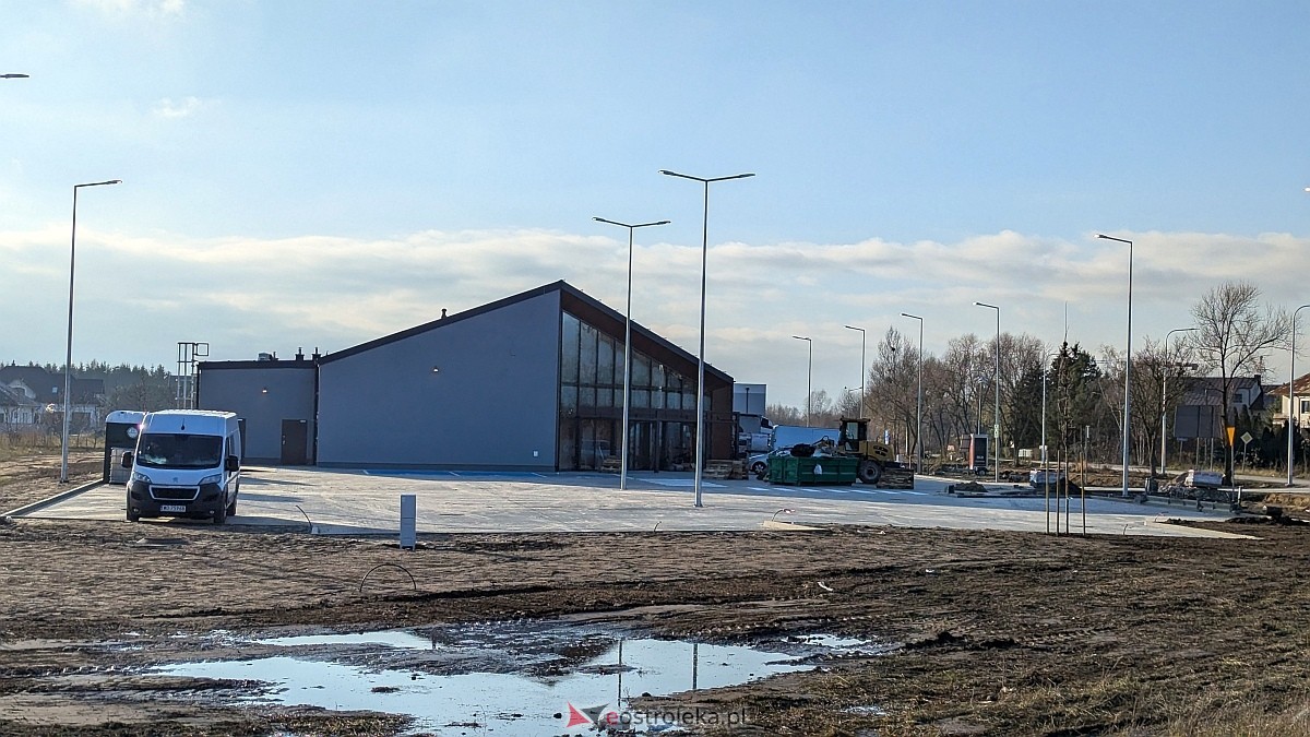 Budowa sklepu netto w Ostrołęce [1.12.2024] - zdjęcie #37 - eOstroleka.pl