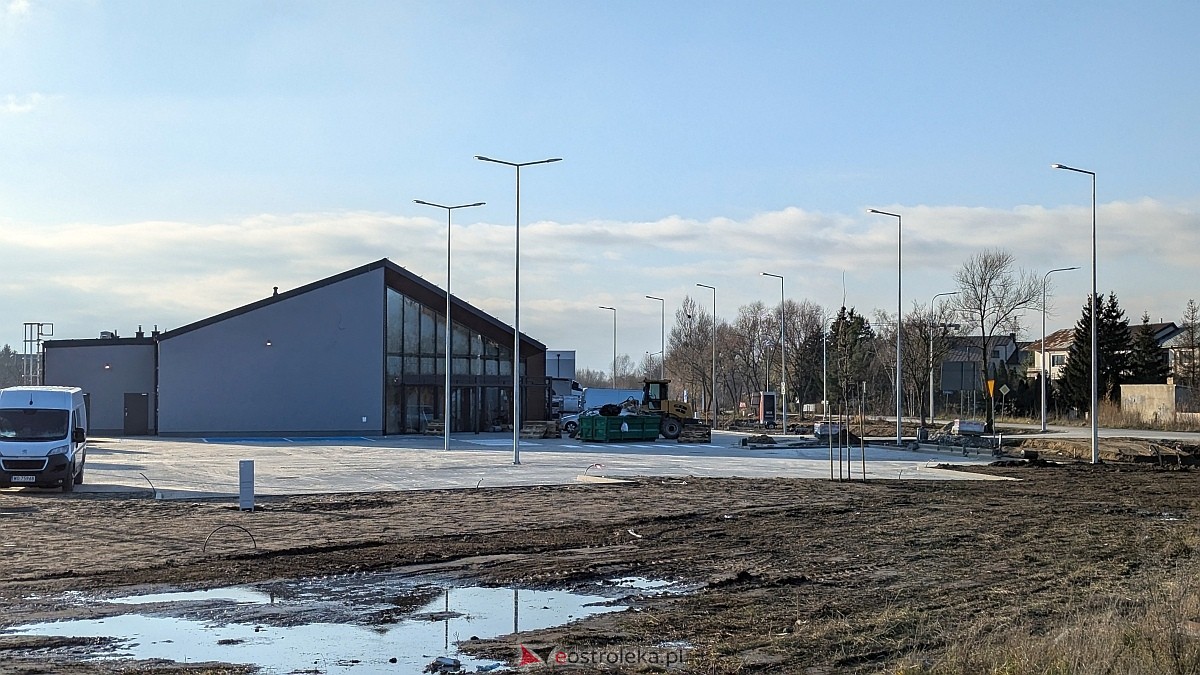 Budowa sklepu netto w Ostrołęce [1.12.2024] - zdjęcie #36 - eOstroleka.pl