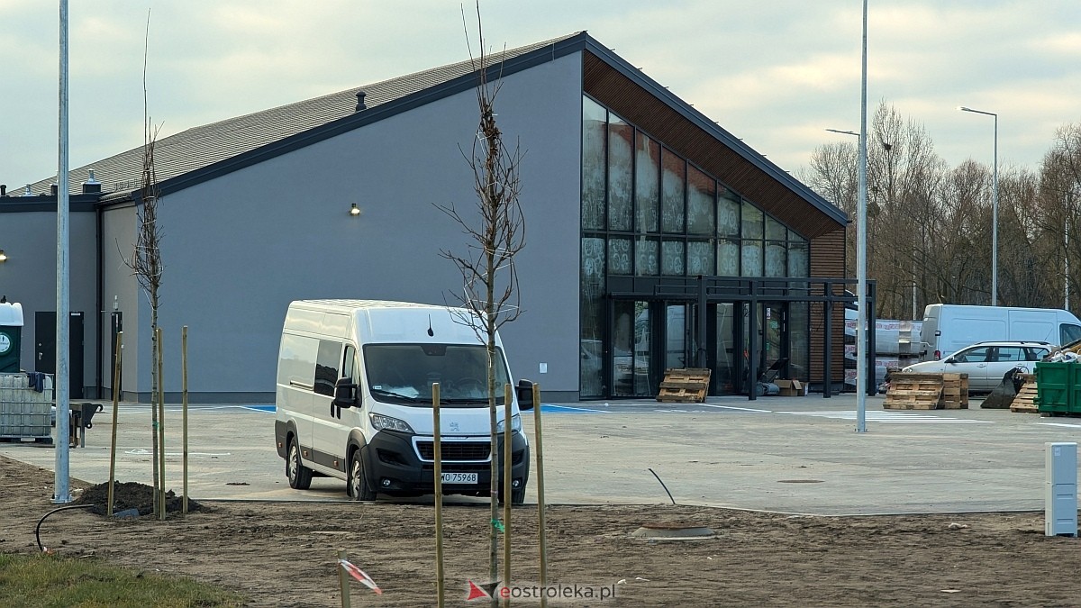Budowa sklepu netto w Ostrołęce [1.12.2024] - zdjęcie #22 - eOstroleka.pl