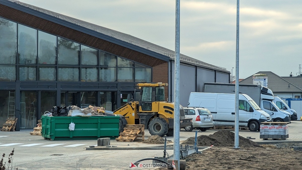 Budowa sklepu netto w Ostrołęce [1.12.2024] - zdjęcie #11 - eOstroleka.pl
