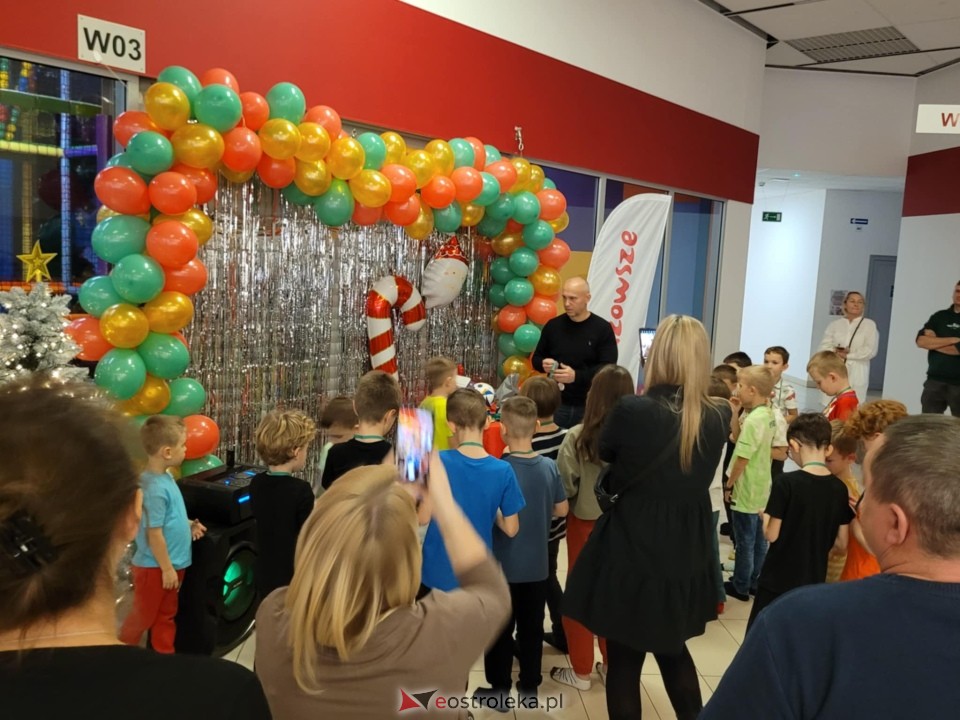 Mikołajki na sportowo z Koroną Ostrołęka [1.12.2024] - zdjęcie #66 - eOstroleka.pl