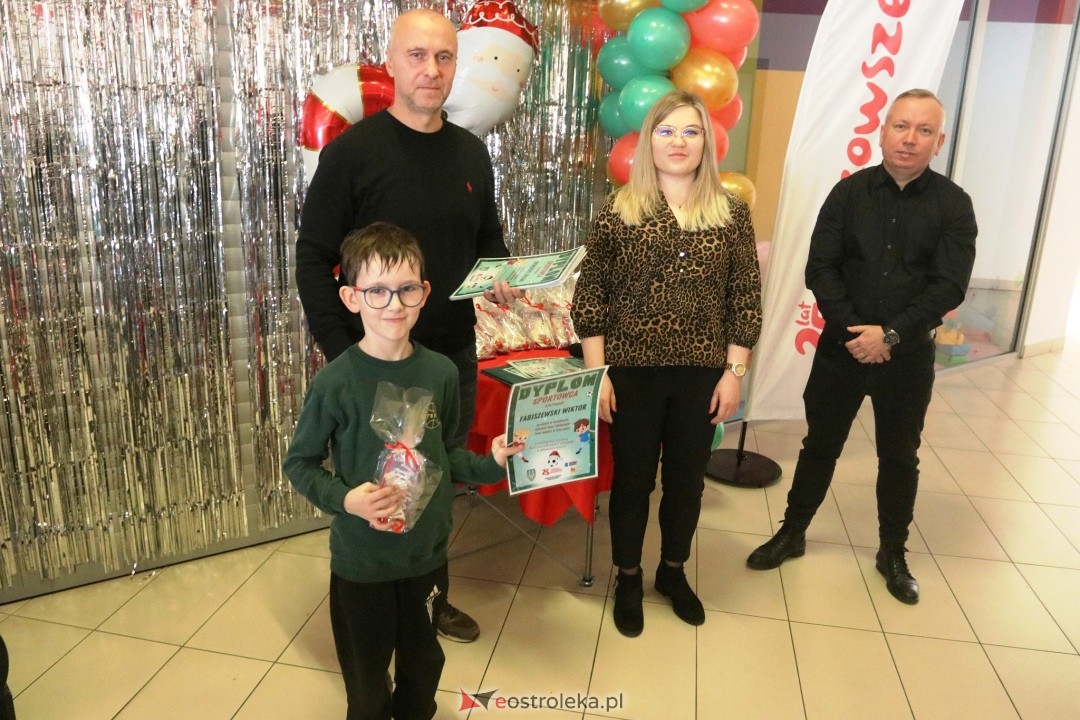 Mikołajki na sportowo z Koroną Ostrołęka [1.12.2024] - zdjęcie #35 - eOstroleka.pl