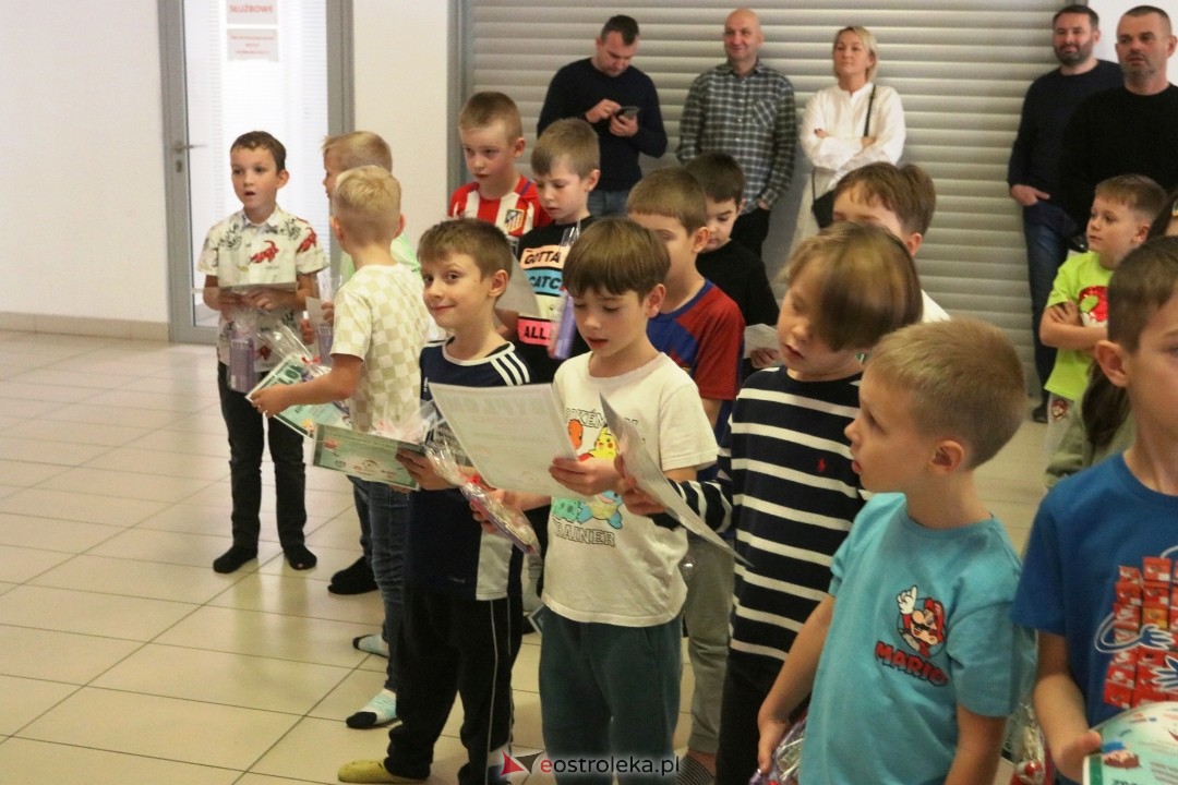 Mikołajki na sportowo z Koroną Ostrołęka [1.12.2024] - zdjęcie #14 - eOstroleka.pl