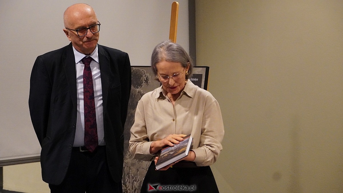 Historyczna promocja książki i wystawa w Mauzoleum Bitwy pod Ostrołęką [29.11.2024]] - zdjęcie #23 - eOstroleka.pl