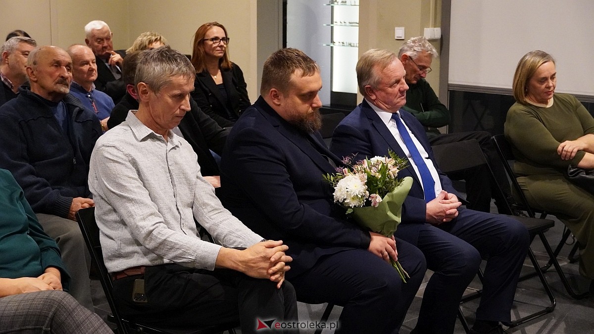 Historyczna promocja książki i wystawa w Mauzoleum Bitwy pod Ostrołęką [29.11.2024]] - zdjęcie #21 - eOstroleka.pl