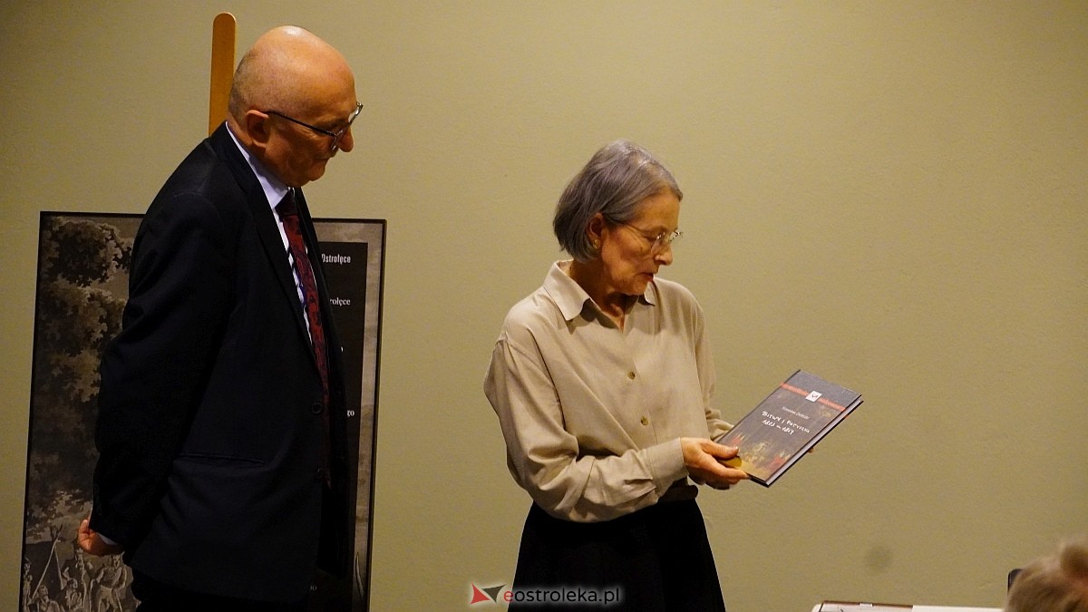 Historyczna promocja książki i wystawa w Mauzoleum Bitwy pod Ostrołęką [29.11.2024]] - zdjęcie #18 - eOstroleka.pl