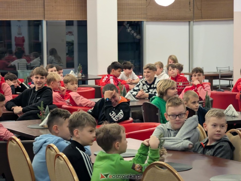 Mikołajki na sportowo z Diamentem Ostrołęka [02.12.2024] - zdjęcie #100 - eOstroleka.pl