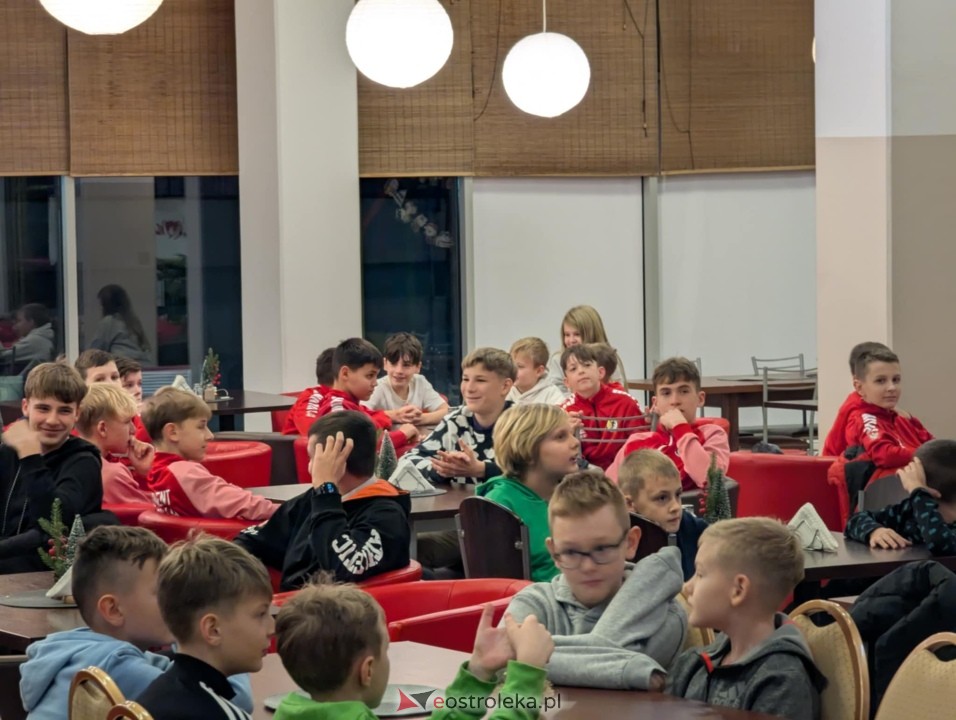 Mikołajki na sportowo z Diamentem Ostrołęka [02.12.2024] - zdjęcie #99 - eOstroleka.pl