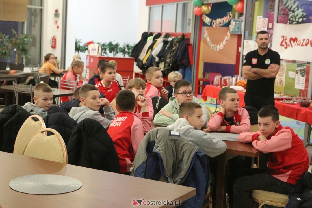 Mikołajki na sportowo z Diamentem Ostrołęka [02.12.2024] - zdjęcie #96 - eOstroleka.pl