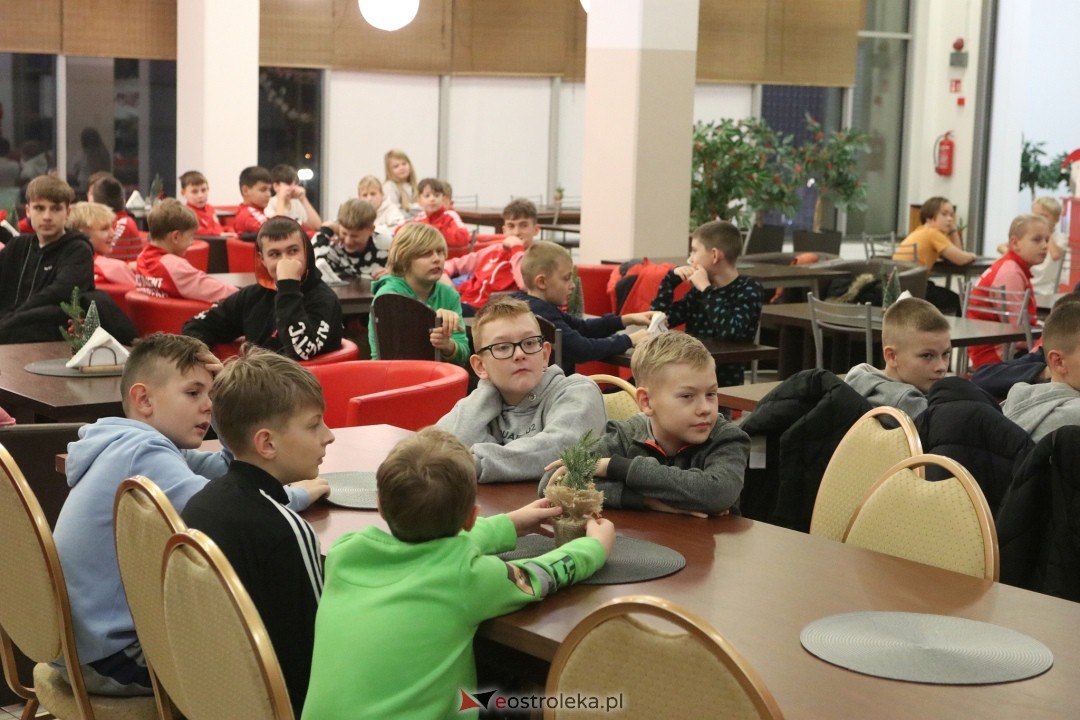 Mikołajki na sportowo z Diamentem Ostrołęka [02.12.2024] - zdjęcie #95 - eOstroleka.pl