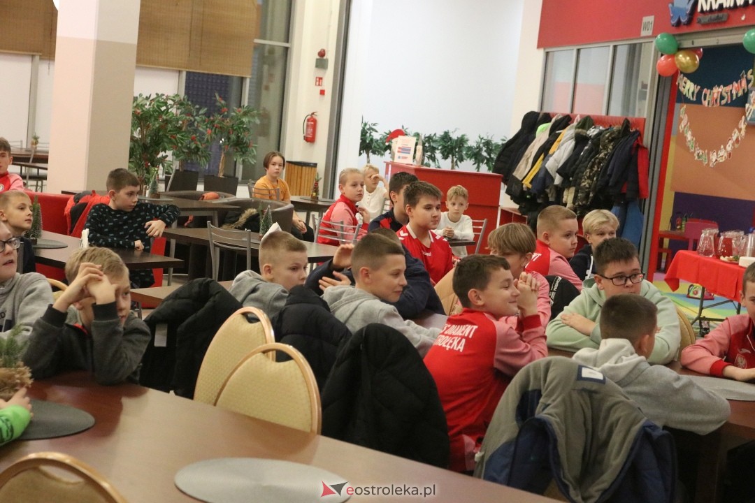 Mikołajki na sportowo z Diamentem Ostrołęka [02.12.2024] - zdjęcie #91 - eOstroleka.pl
