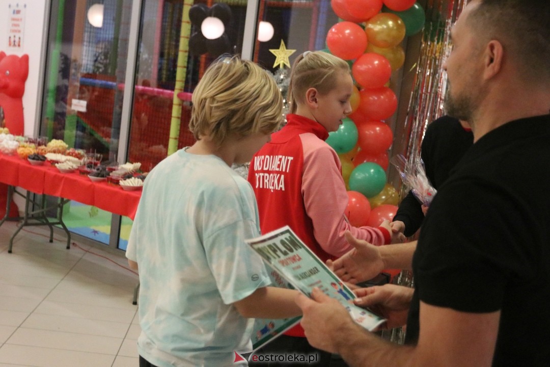 Mikołajki na sportowo z Diamentem Ostrołęka [02.12.2024] - zdjęcie #56 - eOstroleka.pl