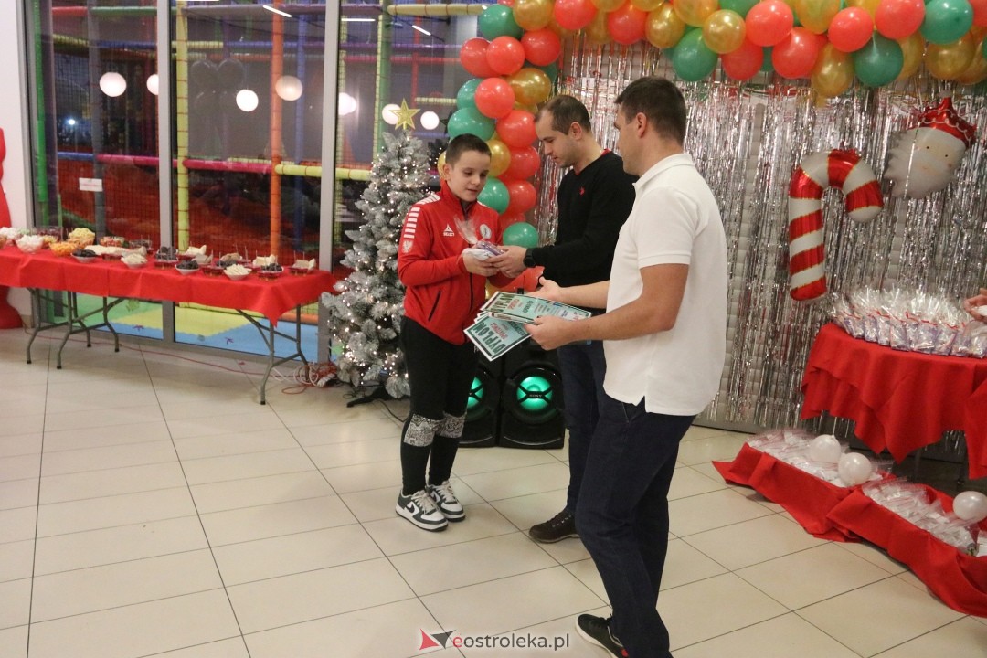 Mikołajki na sportowo z Diamentem Ostrołęka [02.12.2024] - zdjęcie #49 - eOstroleka.pl