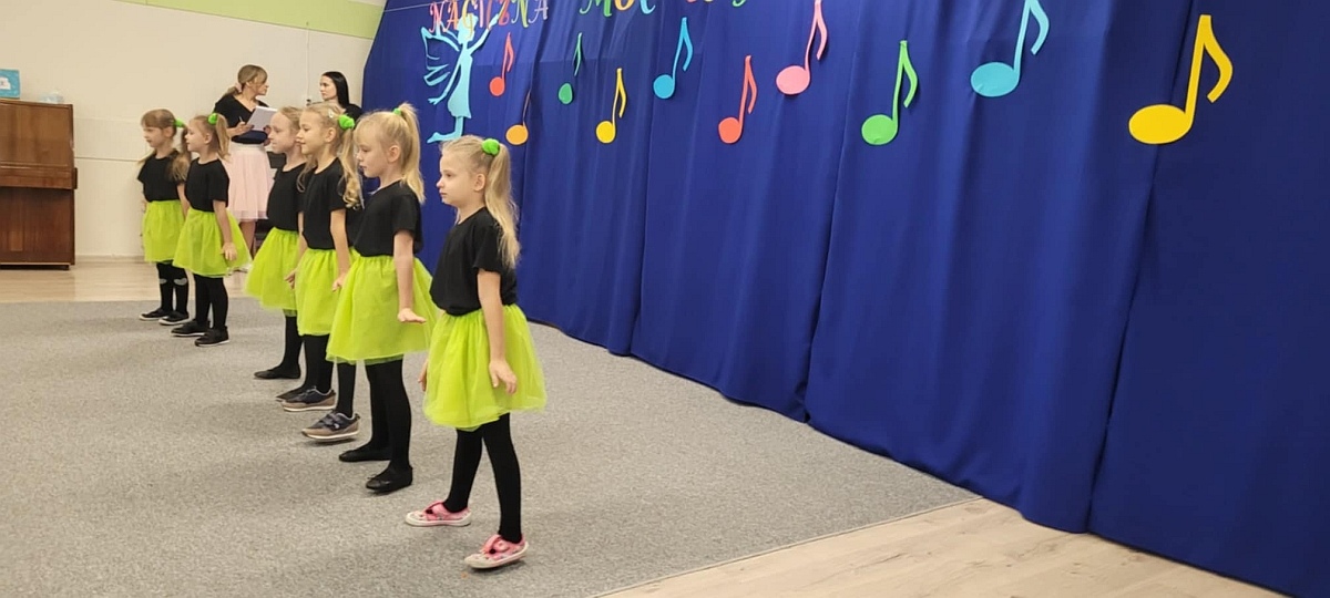 Konkurs Magiczna moc bajek w Przedszkolu Miejskiem nr 10 [29.11.2024] - zdjęcie #6 - eOstroleka.pl