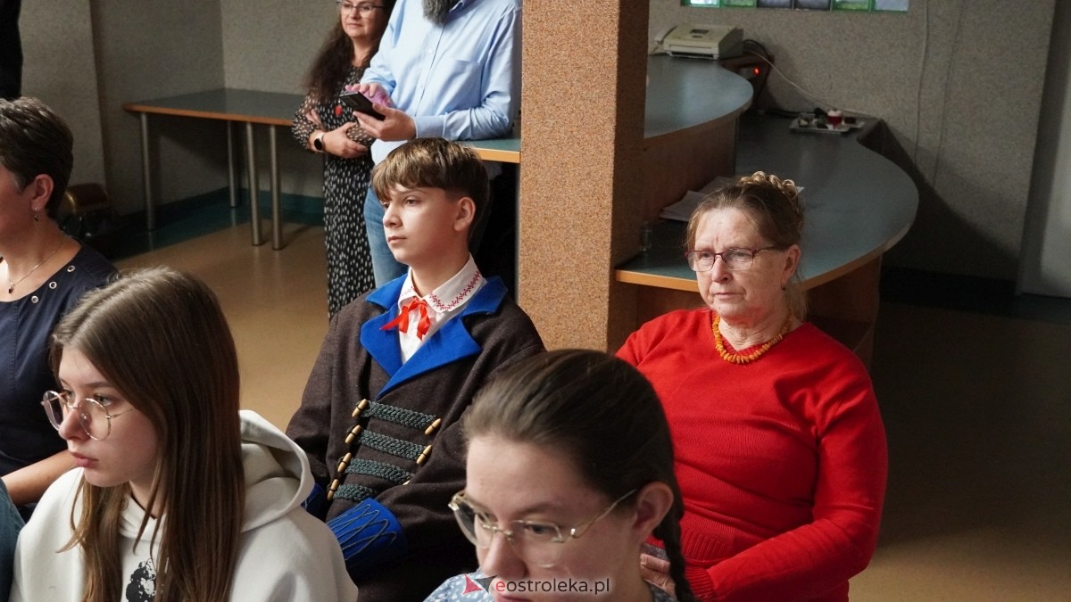 VI Olimpiada wiedzy o Kurpiach [03.12.2024] - zdjęcie #47 - eOstroleka.pl