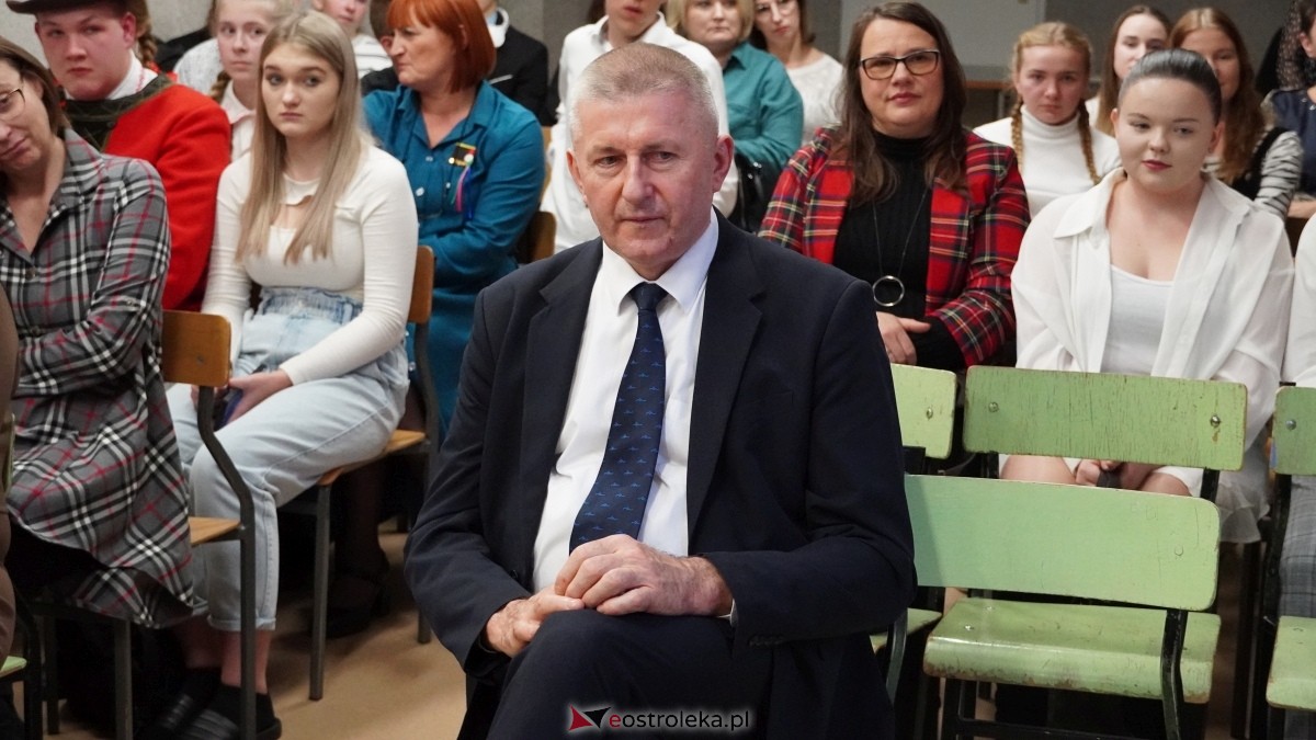 VI Olimpiada wiedzy o Kurpiach [03.12.2024] - zdjęcie #18 - eOstroleka.pl