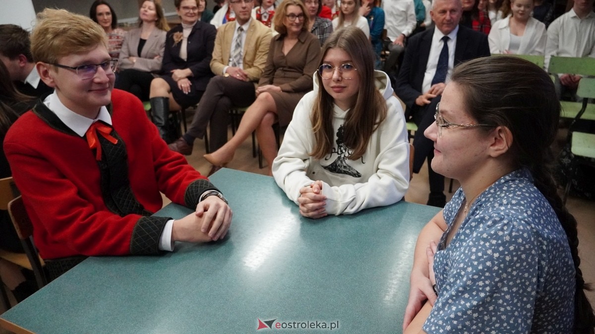 VI Olimpiada wiedzy o Kurpiach [03.12.2024] - zdjęcie #17 - eOstroleka.pl