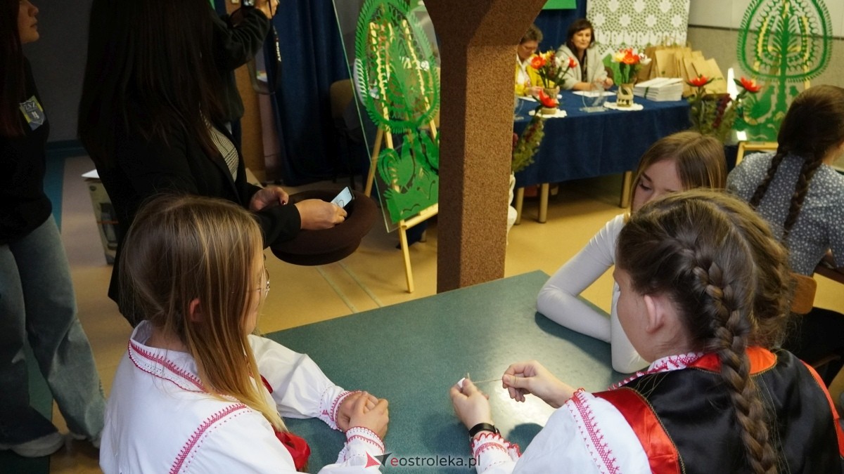 VI Olimpiada wiedzy o Kurpiach [03.12.2024] - zdjęcie #3 - eOstroleka.pl