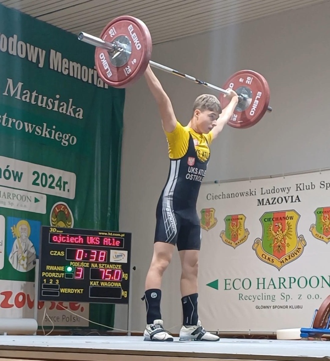 UKS Atleta na Międzynarodowym Memoriale Andrzeja Matusiaka i Jerzego Ostrowskiego w Ciechanowie - zdjęcie #2 - eOstroleka.pl